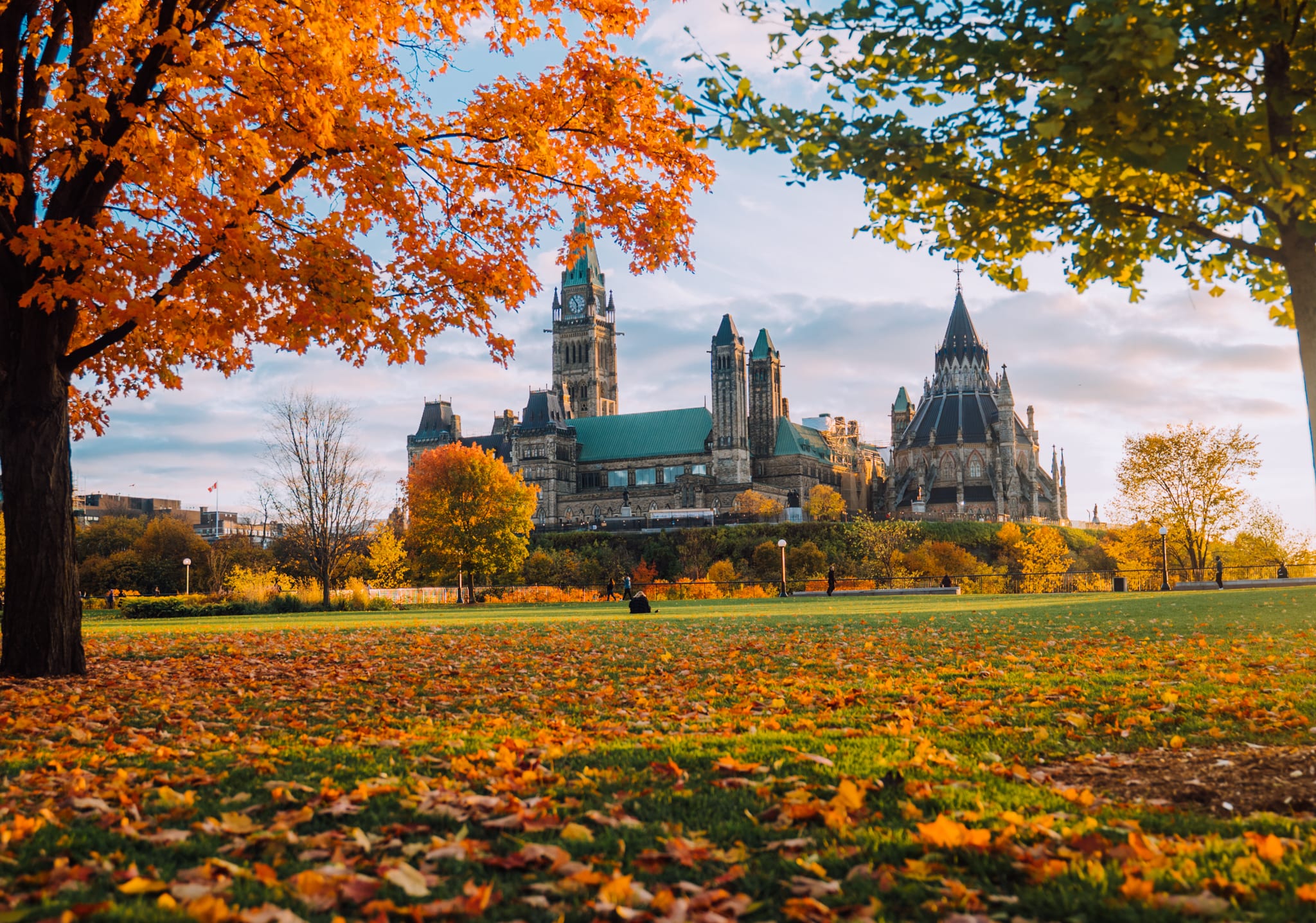 places in canada to visit in fall